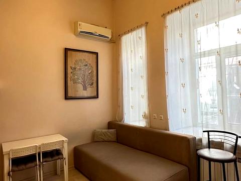 квартира за адресою Ніни Строкатої вул. (Буніна), 4