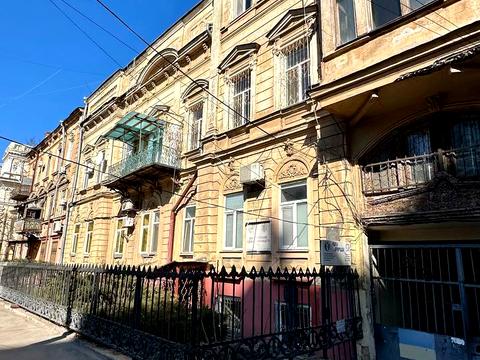 квартира за адресою Ніни Строкатої вул. (Буніна), 4