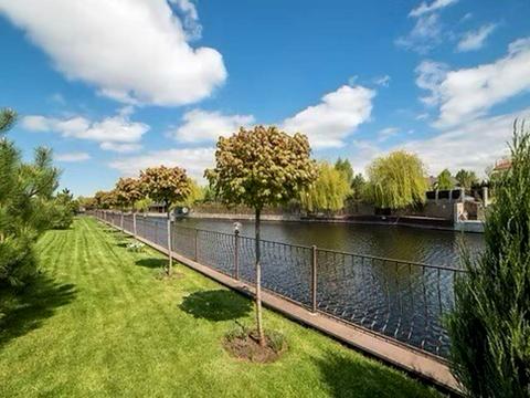 дом по адресу Старокиевская ул.