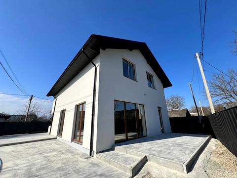 будинок за адресою 24 Серпня вул.