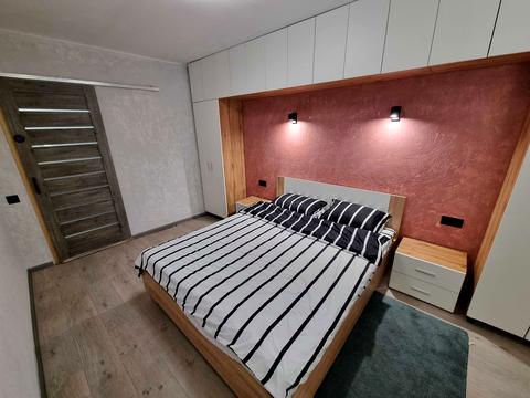 квартира по адресу Глубокая ул., 11