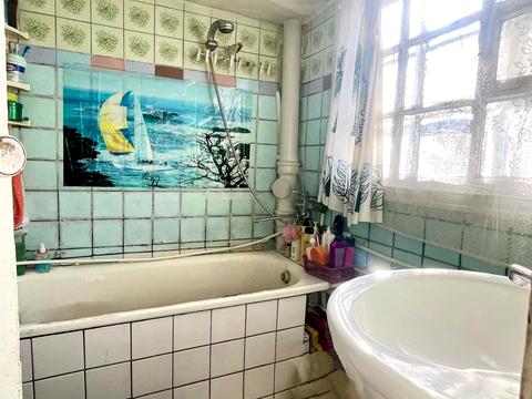 будинок за адресою Мах, 46