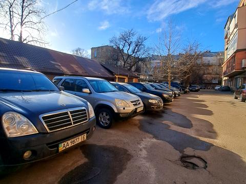 квартира за адресою Інститутська вул., 24/7