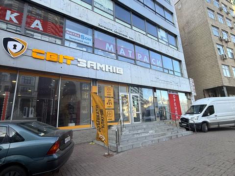 комерційна за адресою Глибочицька вул., 25/15