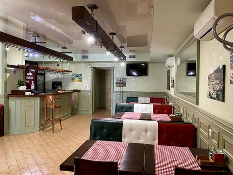 коммерческая по адресу Драгоманова ул., 1-А