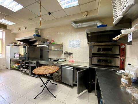 коммерческая по адресу Драгоманова ул., 1-А