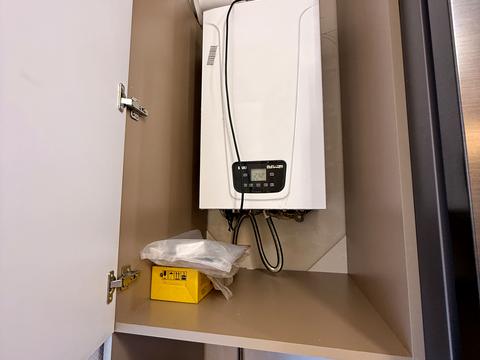 дом по адресу с. Святопетровское, Индустриальная ул., 11