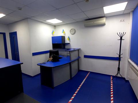 коммерческая по адресу Братства Тарасовцев ул. (Декабристів), 9