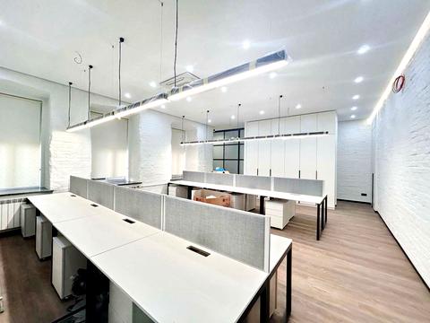 комерційна за адресою Київ, Богдана Ступки вул. (Станіславського), 3