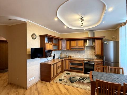 квартира за адресою Київ, Василя Касіяна вул., 2/1