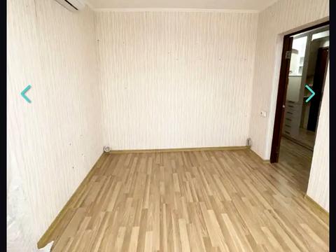 квартира за адресою Євпаторійська вул., 106