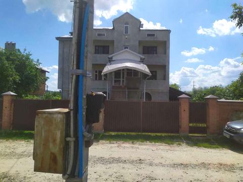 будинок за адресою Незалежності