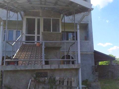 будинок за адресою Незалежності