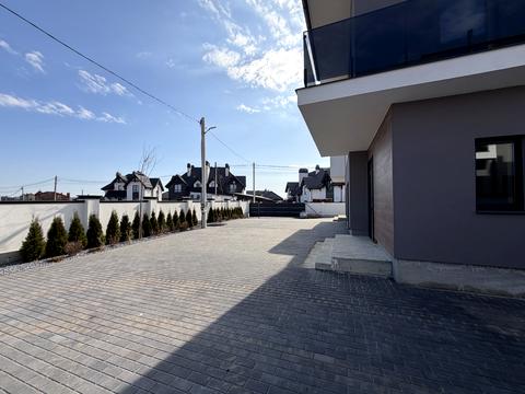 будинок за адресою Похила