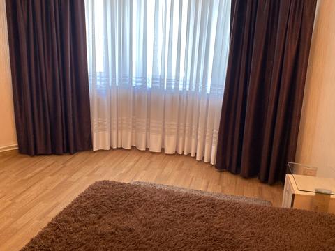 квартира за адресою Анни Ахматової вул., 13