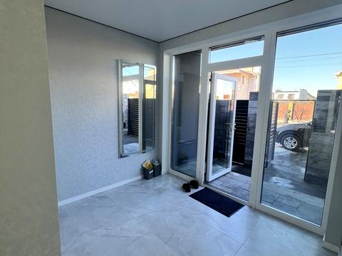 дом по адресу с. Петропавловская Борщаговка, Винницкая ул.