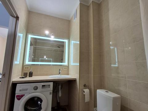 квартира за адресою Святошинська вул., 58