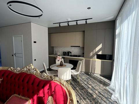 дом по адресу с. Петропавловская Борщаговка, Винницкая ул.