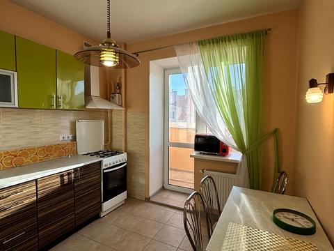 квартира по адресу Леси Украинки бульв., 4