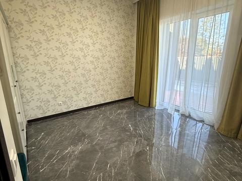 будинок за адресою Центральна вул.