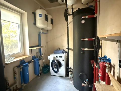 будинок за адресою Центральна вул.