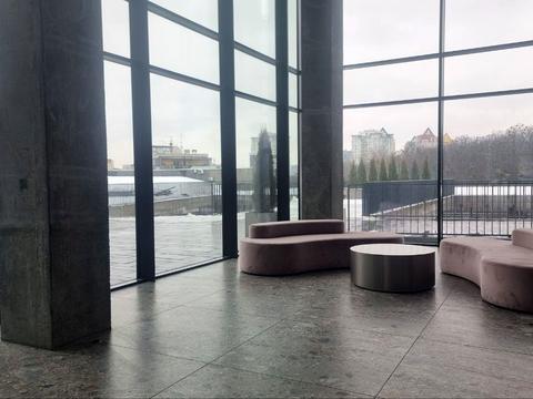 комерційна за адресою Солом'янська вул., 7