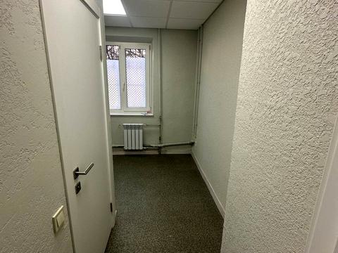 комерційна за адресою Київ, Драгоманова вул., 27