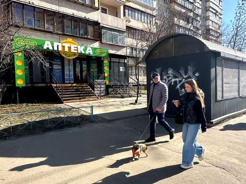 комерційна за адресою Київ, Драгоманова вул., 27