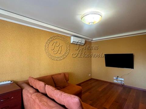 квартира за адресою Академіка Глушкова просп., 33