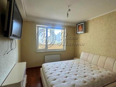 квартира за адресою Академіка Глушкова просп., 33