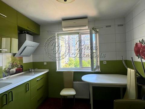 квартира за адресою Академіка Глушкова просп., 33