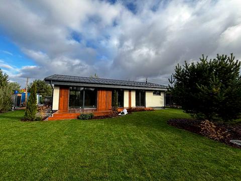 дом по адресу Травнева