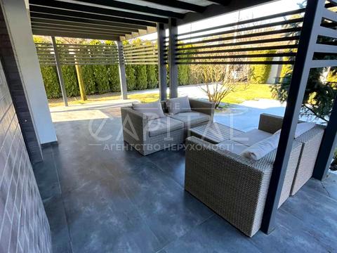 будинок за адресою с. Круглик, Садова