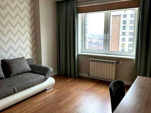 квартира за адресою Авіаконструктора Ігоря Сікорського вул. (Танкова), 4-Д