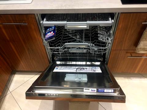 квартира за адресою Авіаконструктора Ігоря Сікорського вул. (Танкова), 4-Д