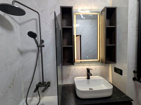 квартира за адресою Торговиця вул., (Будинок)