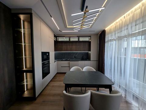 квартира за адресою Торговиця вул., (Будинок)