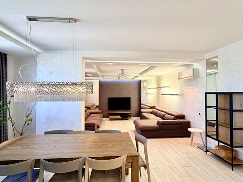 квартира по адресу Берестейский просп. (Победы), 121-А