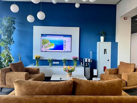 квартира за адресою Причальна вул., 14