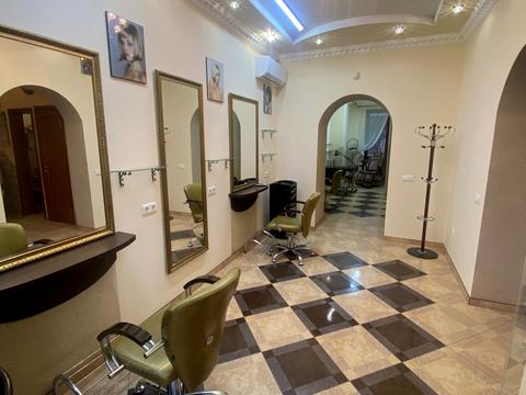 комерційна за адресою Маєра Балабана вул., 24