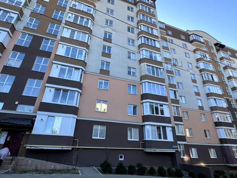 квартира по адресу Степана Бандери ул., 40/2Б