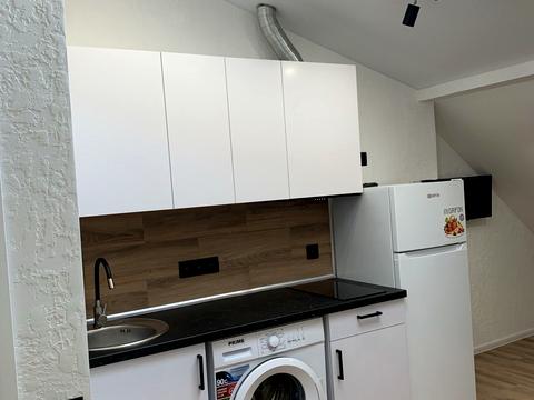 квартира за адресою Бишівська вул., 7