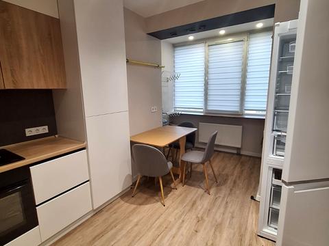 квартира за адресою Академіка Шалімова вул., 70/2