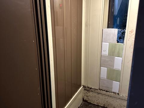 квартира по адресу Пражская ул., 19