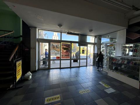 коммерческая по адресу Петрушевича, 3б