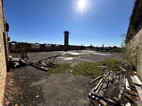 коммерческая по адресу Петрушевича, 3б