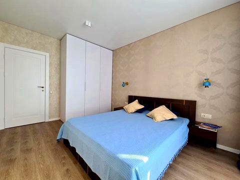 квартира за адресою Віктора Некрасова вул. (Північно-Сирецька), 6