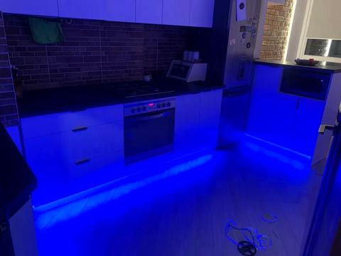 квартира за адресою Івана Величковського вул., 1б