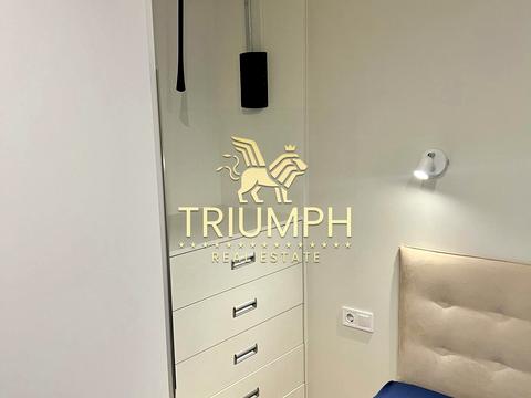 квартира за адресою Київ, Зарічна вул., 4