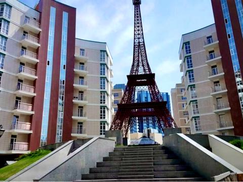 паркомісце за адресою Саперне Поле вул., 12